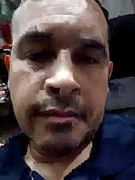 Snapshot of Ezehombre chatting on 4, 4, 2026 Ezehombre online show from 4, 4, 2026