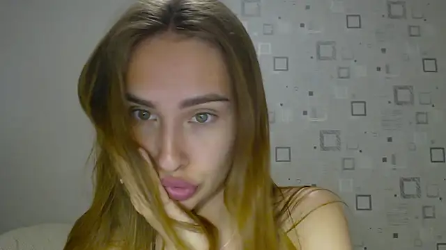 Snapshot of yourameliaa chatting on 14, 5, 2026 yourameliaa online show from 14, 5, 2026