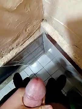 dzniyaak online show from 28, 3, 2026