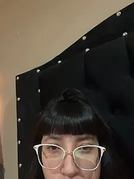 elizabeth200 online show from 26, 3, 2026