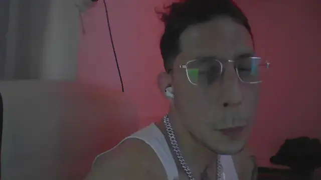 TitanNoir online show from 1, 4, 2026