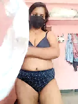 Miss-Dolly07 online show from 11, 4, 2026