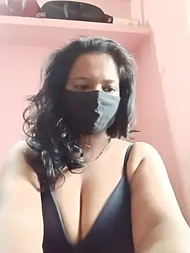 Snapshot of Miss-Dolly07 chatting on 17, 7, 2026 Miss-Dolly07 online show from 17, 7, 2026