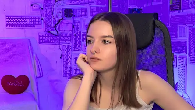 KellieBanshe online show from 18, 7, 2026