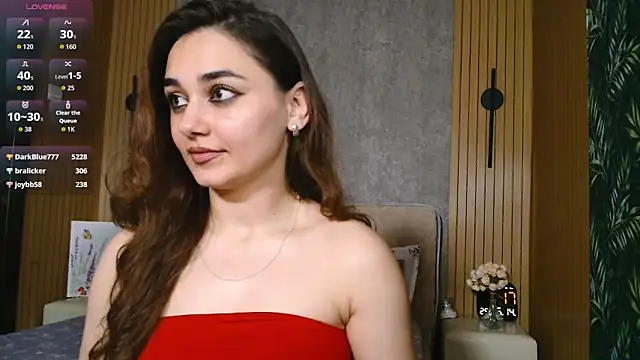 Snapshot of KatarinaHeaven chatting on 13, 5, 2026 KatarinaHeaven online show from 13, 5, 2026