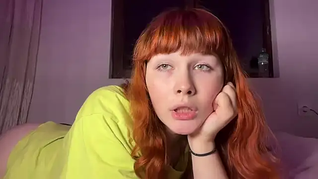 Snapshot of AlexaGudz chatting on 19, 6, 2026 AlexaGudz online show from 19, 6, 2026