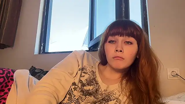 Snapshot of AlexaGudz chatting on 9, 7, 2026 AlexaGudz online show from 9, 7, 2026
