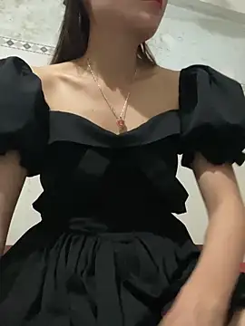 Mimi pussy online show from 13, 4, 2026