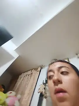 Snapshot of Im_Luuu chatting on 30, 5, 2026 Im Luuu online show from 30, 5, 2026