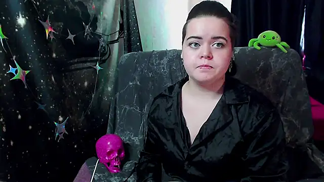 Snapshot of _little_monsterrr_ chatting on 3, 3, 2026 little monsterrr online show from 3, 3, 2026