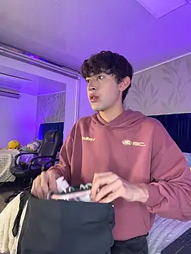 MatthewMoore  online show from 5, 4, 2026