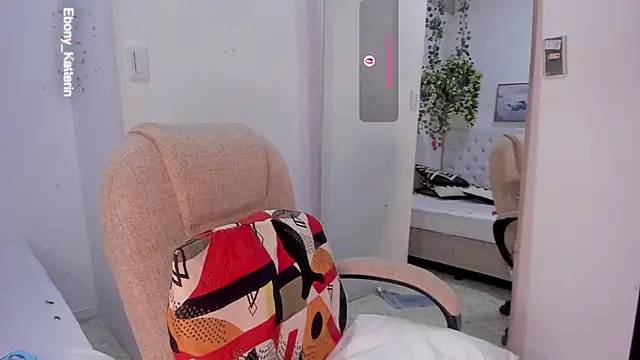 ebony katterin online show from 31, 5, 2026