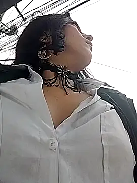 jaade doll online show from 19, 3, 2026