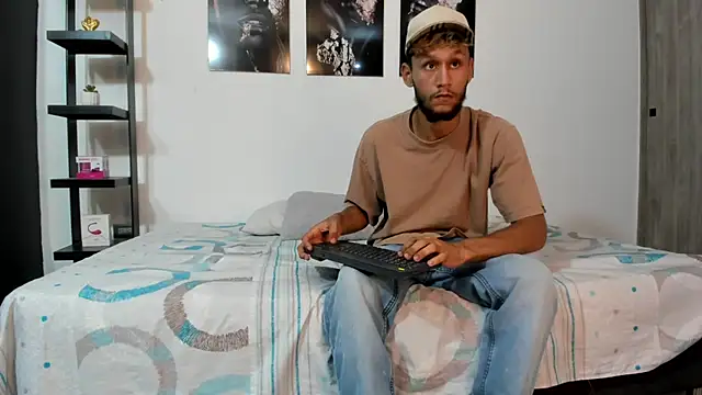 TedyX99 online show from 2, 4, 2026