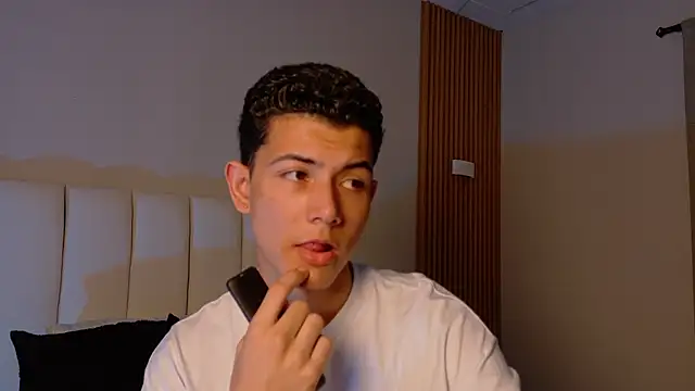 nicocrown online show from 16, 3, 2026