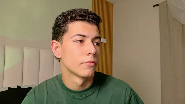 nicocrown online show from 17, 3, 2026