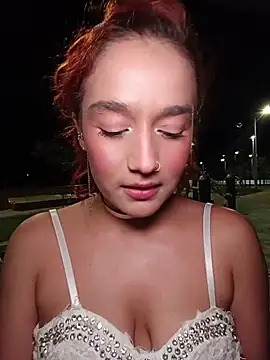 Snapshot of isabella_ferrer99 chatting on 17, 6, 2026 isabella ferrer99 online show from 17, 6, 2026