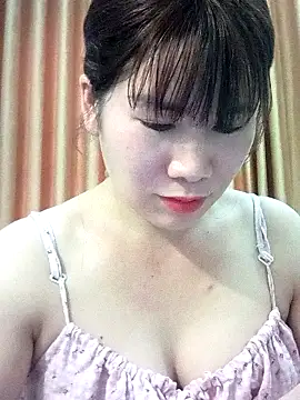 Snapshot of Bondgirl_9 chatting on 12, 5, 2026 Bondgirl 9 online show from 12, 5, 2026