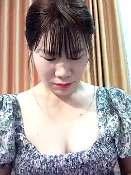 Snapshot of Bondgirl_9 chatting on 14, 5, 2026 Bondgirl 9 online show from 14, 5, 2026