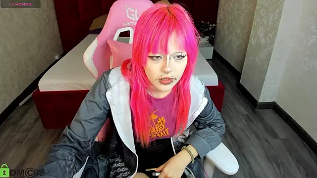 Necucuby online show from 4, 3, 2026