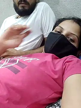 Snapshot of lovelypooja93 chatting on 1, 7, 2026 lovelypooja93 online show from 1, 7, 2026