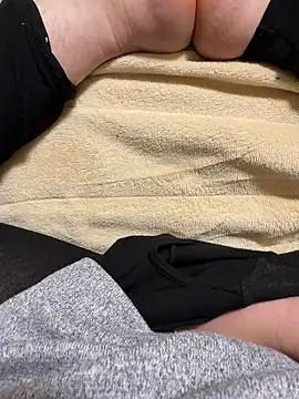 Snapshot of zimaira chatting on 3, 3, 2026 zimaira online show from 3, 3, 2026