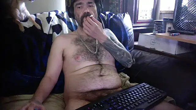 Snapshot of KinkyTOMan chatting on 11, 6, 2026 KinkyTOMan online show from 11, 6, 2026
