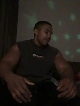 Snapshot of Nas_worldwide96 chatting on 11, 7, 2026 Nas worldwide96 online show from 11, 7, 2026