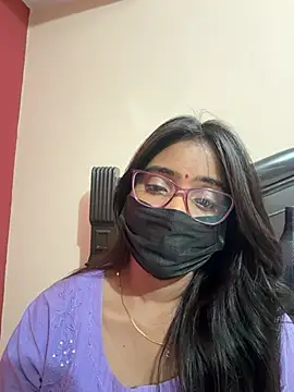 Snapshot of nikki_catz chatting on 5, 7, 2026 nikki catz online show from 5, 7, 2026