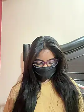 Snapshot of nikki_catz chatting on 9, 7, 2026 nikki catz online show from 9, 7, 2026