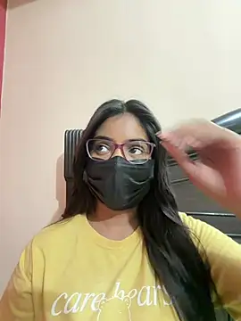 Snapshot of nikki_catz chatting on 19, 7, 2026 nikki catz online show from 19, 7, 2026