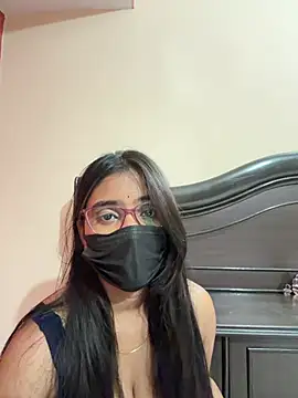 Snapshot of nikki_catz chatting on 25, 7, 2026 nikki catz online show from 25, 7, 2026
