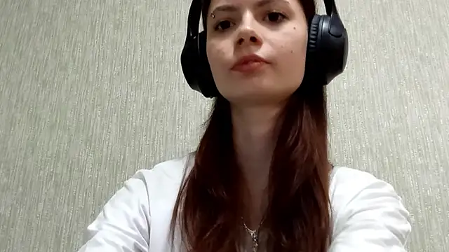 DanutaDederich online show from 4, 3, 2026