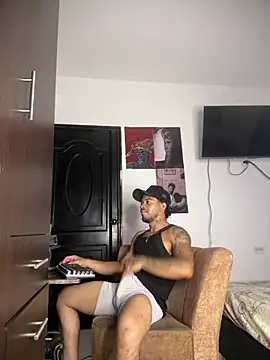 Snapshot of Kenny_romano chatting on 13, 7, 2026 Kenny romano online show from 13, 7, 2026