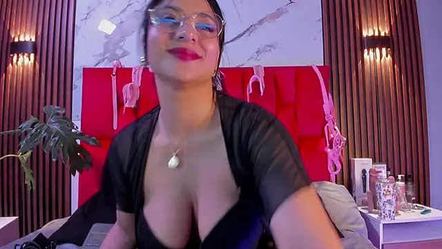 Dianna-Rosse online show from 11, 5, 2026