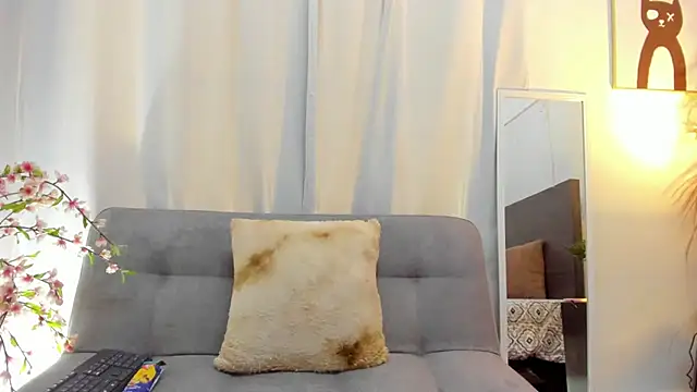 Snapshot of KahiaSmith chatting on 16, 7, 2026 KahiaSmith online show from 16, 7, 2026