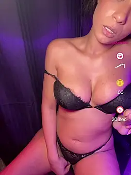 Snapshot of Mmmmadsss chatting on 1, 6, 2026 Mmmmadsss online show from 1, 6, 2026