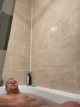 Snapshot of whaturwanting chatting on 4, 3, 2026 whaturwanting online show from 4, 3, 2026