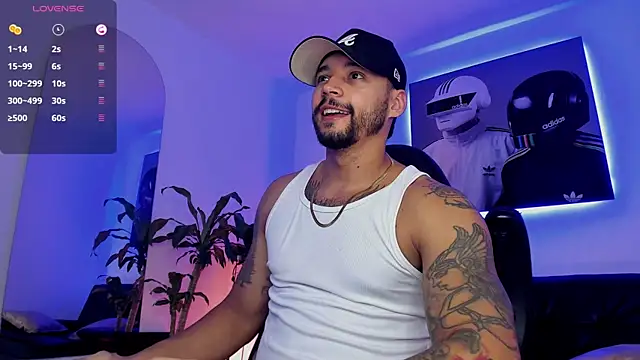 Snapshot of NikoHank_ chatting on 29, 4, 2026 NikoHank online show from 29, 4, 2026