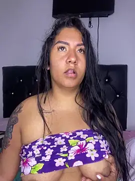 Snapshot of Iam_Ambar chatting on 5, 4, 2026 Iam Ambar online show from 5, 4, 2026