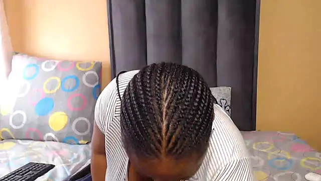 Snapshot of mimi_passion24 chatting on 3, 6, 2026 mimi passion24 online show from 3, 6, 2026