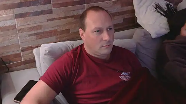 Snapshot of lustonfan chatting on 30, 4, 2026 lustonfan online show from 30, 4, 2026