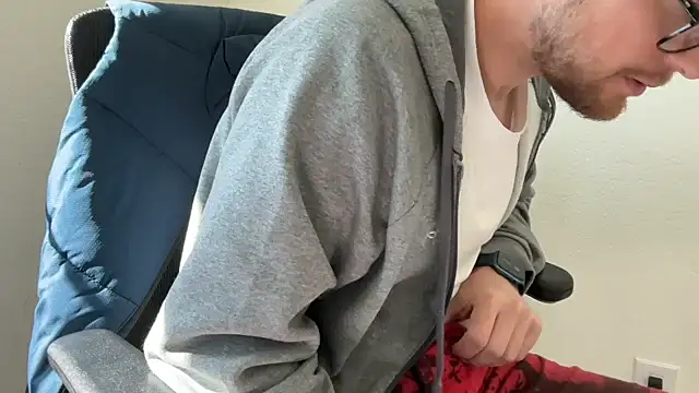 Snapshot of the-gen-xxx chatting on 11, 3, 2026 the-gen-xxx online show from 11, 3, 2026