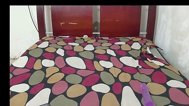 aitana evans8 online show from 11, 4, 2026