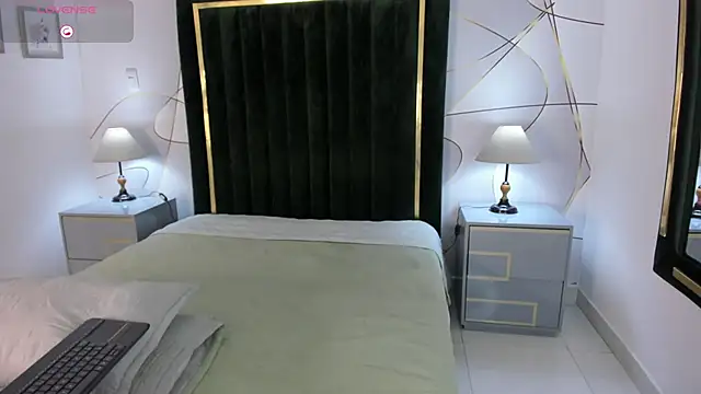 AlysonShy online show from 13, 6, 2026