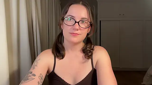 summerxo online show from 2, 6, 2026