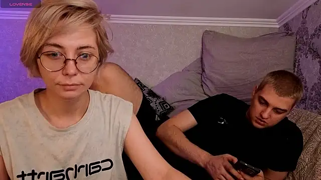 Snapshot of Blond_ice chatting on 16, 3, 2026 Blond ice online show from 16, 3, 2026