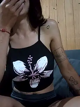 Tattixclusivee online show from 13, 3, 2026