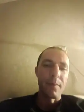 Snapshot of Mig1323 chatting on 27, 5, 2026 Mig1323 online show from 27, 5, 2026