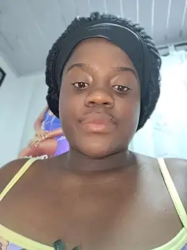 YourLiaa  online show from 5, 4, 2026